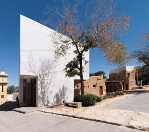 Shamalat Cultural Centre, in Riyadh, by Syn Architects / Sara Alissa, Nojoud Alsudairi, is a cultural space on the periphery of Diriyah, developed from an old mud house transformed by artist Maha Malluh. Juxtaposing old and new, the centre offers a sensitive perspective on heritage conservation in the region, aiming to integrate historic spaces into everyday life.